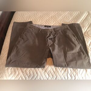 Men’s dress paints